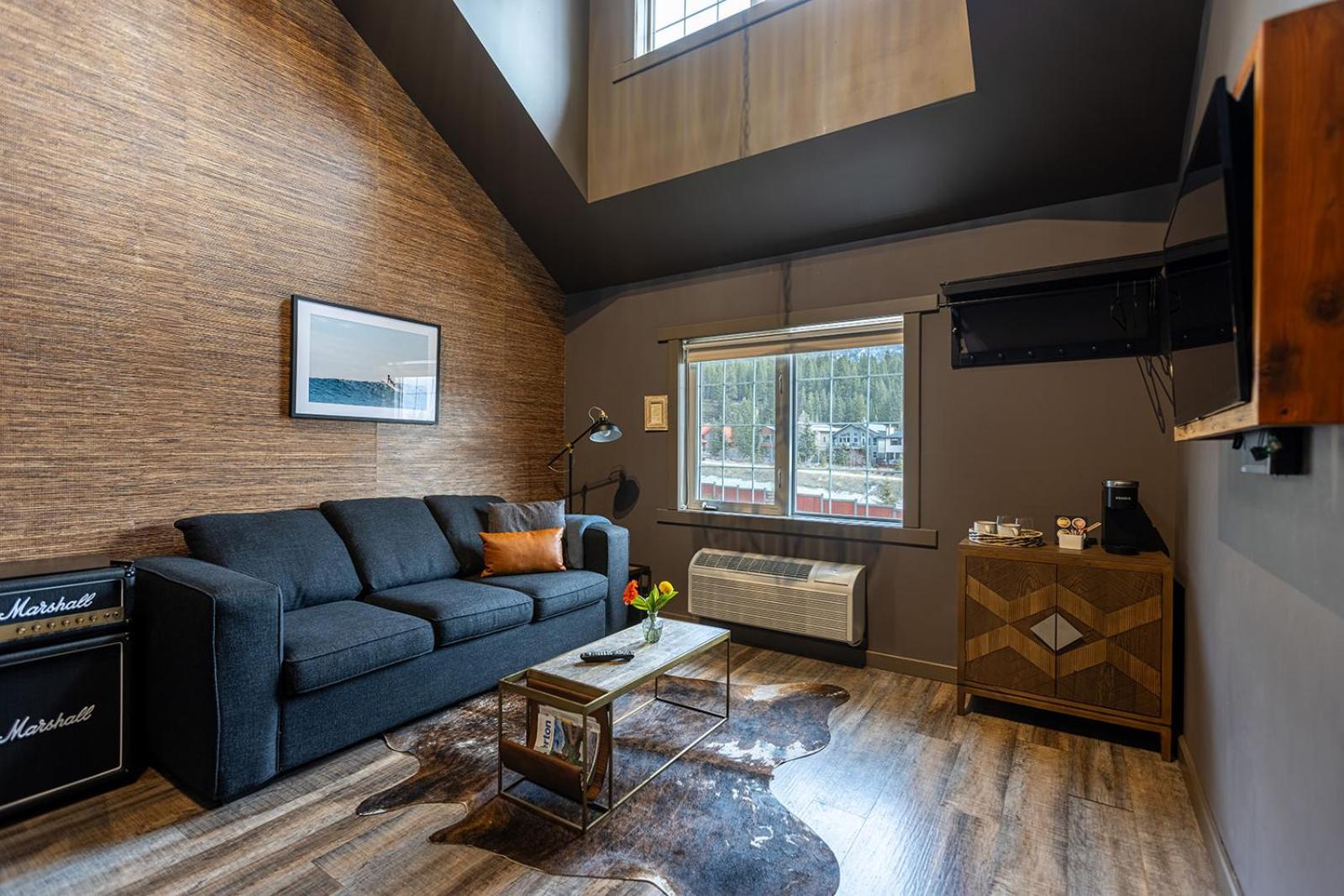 Creekside Villa แคนมอร์ ภายนอก รูปภาพ